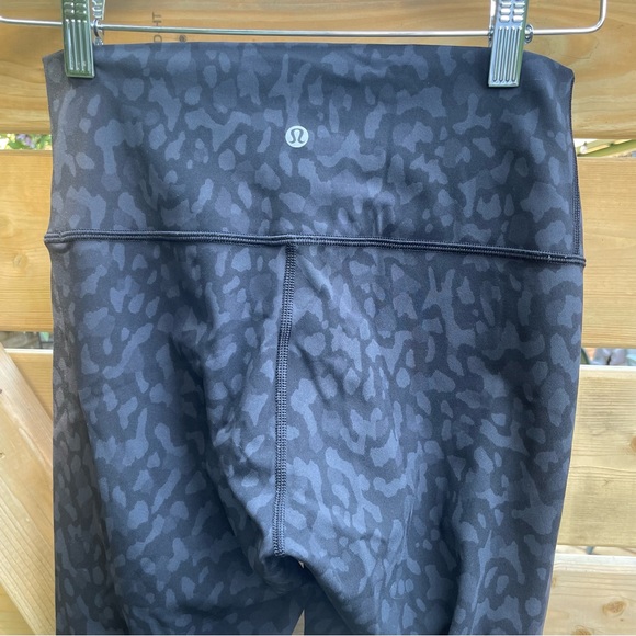 Lululemon Wunder Under High-Rise Tight 25" *Full-On Luxtreme - Picture 6 of 13